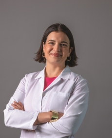 Raquel T Robles, MD