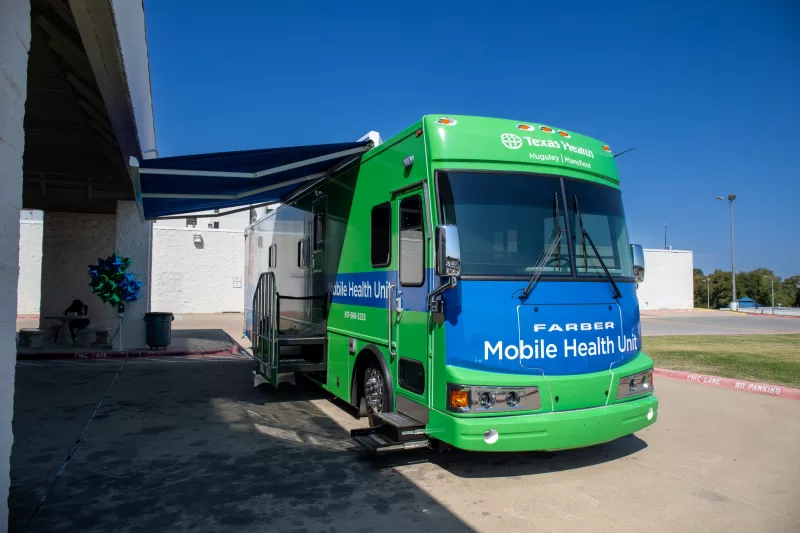 New bus for the Mobile Health Unit for THH and THM